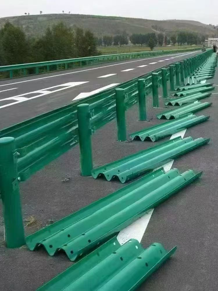 济南波形护栏